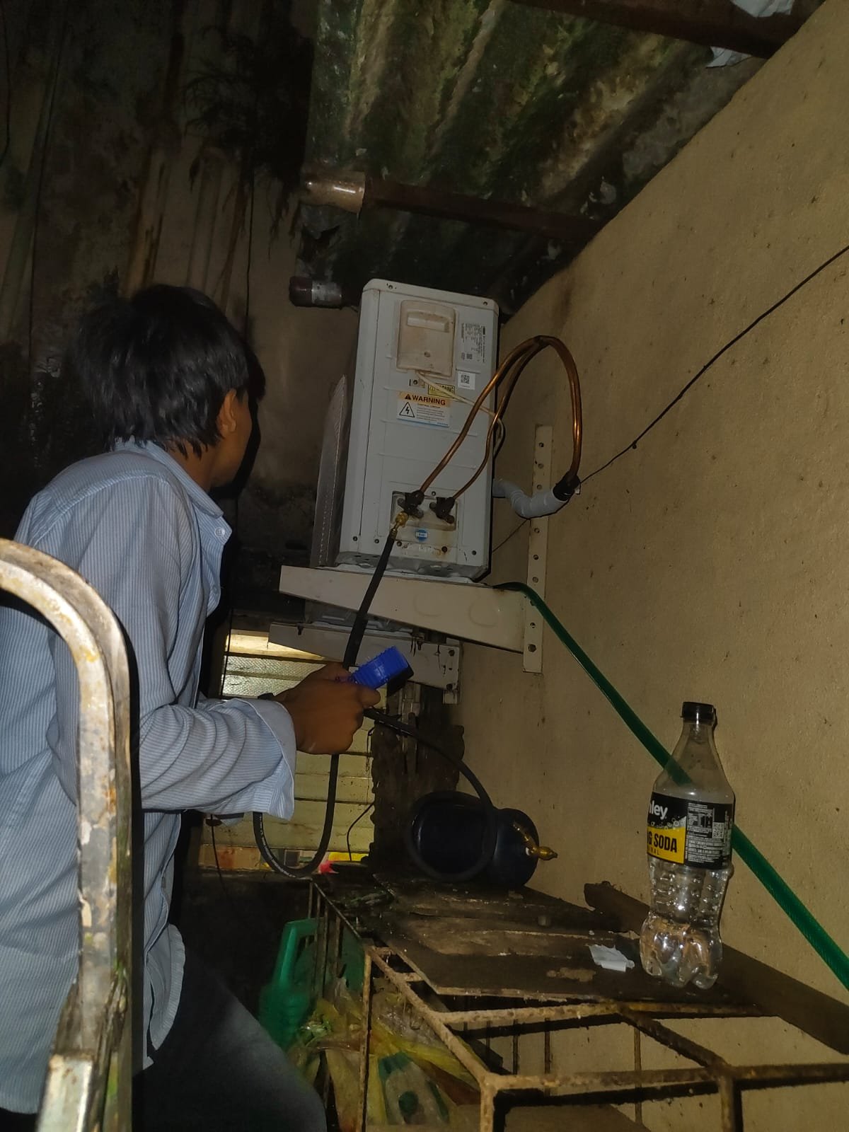 AC Repair Work 13